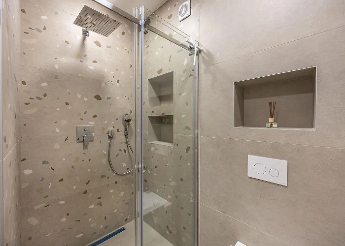 Komplett Renoviertes Nur 500 Meter Zum Mit Grill, Smart-tv, Waeschetrockner Apartamento Crikvenica